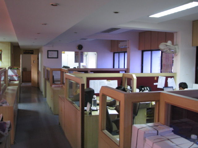  Office Space 3000 Sq.ft. for Rent in Karve Road, Pune