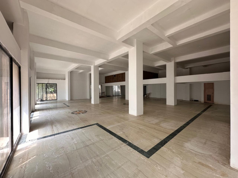  Office Space 3600 Sq.ft. for Rent in Shivaji Nagar, Pune