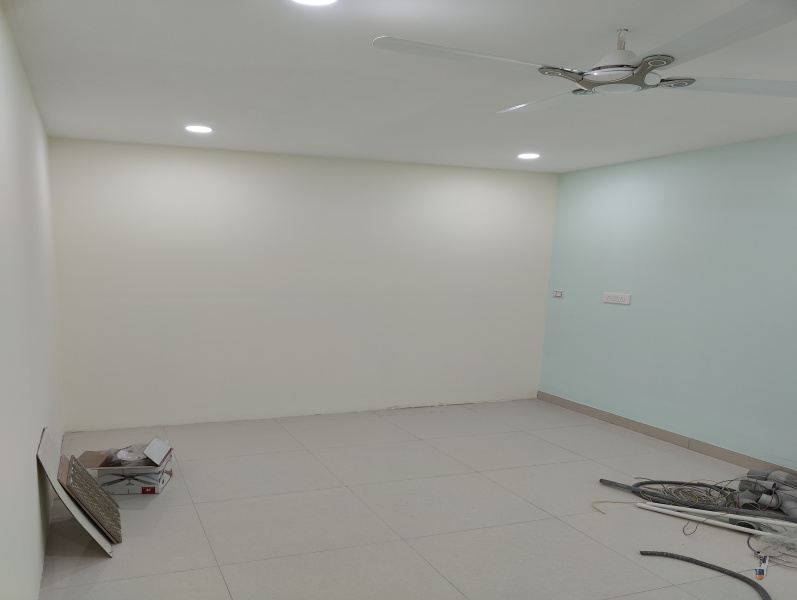  900 Sq.ft. Showroom for Rent in Highland Marg, Zirakpur