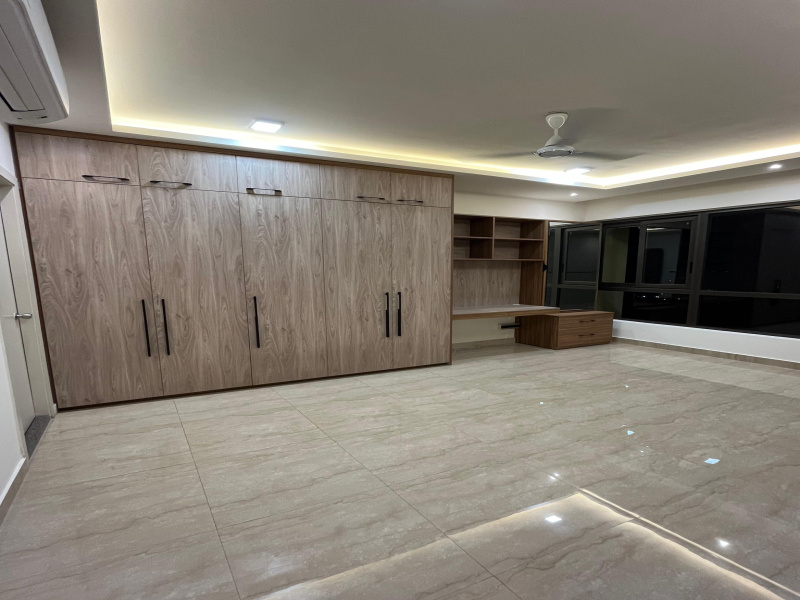 3 BHK 2750 Sq.ft. Apartment for Rent in E M Bypass, Kolkata