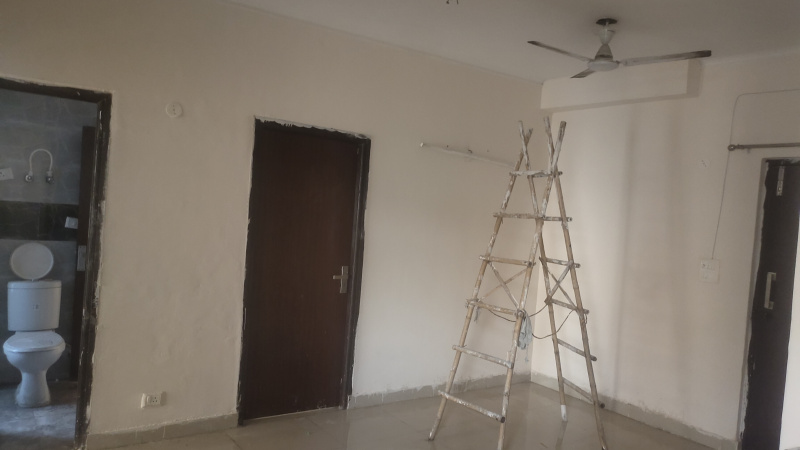 2 BHK Apartment 850 Sq.ft. for Rent in Greater Noida West