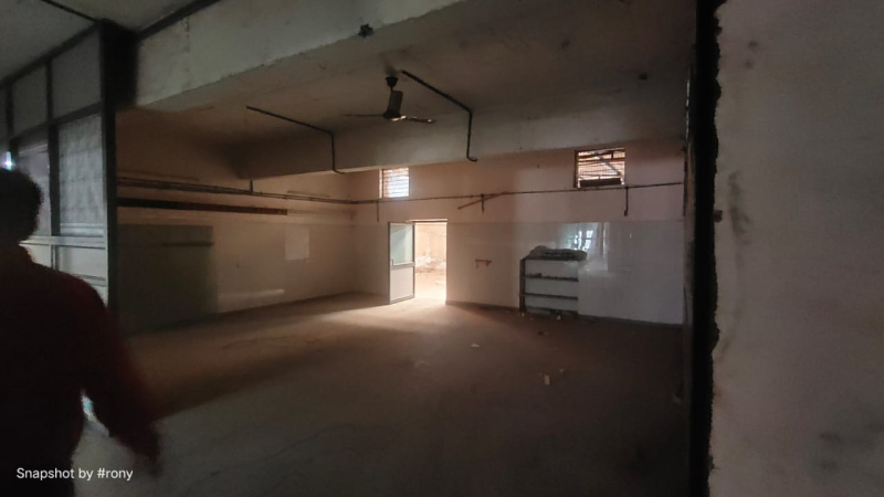  Warehouse 27000 Sq.ft. for Rent in Rakanpur, Ahmedabad