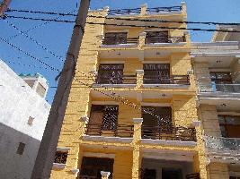 2 BHK Flat for Sale in Dlf Ankur Vihar, Ghaziabad