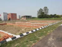  690 Sq.ft. Residential Plot for Sale in Yamuna Expressway, Aligarh